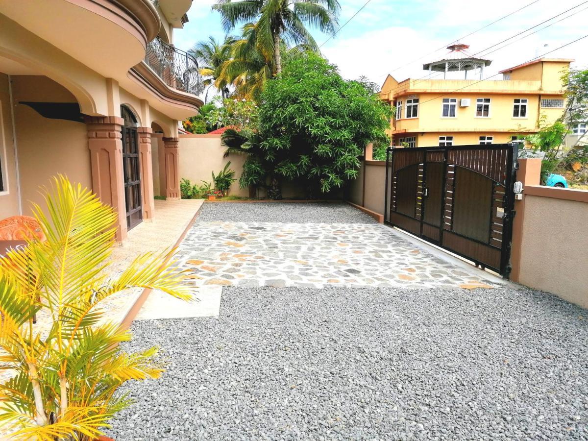 Sand Castle Villa Trou aux Biches Exterior foto
